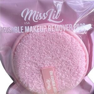 NEW 2-Piece Re-useable Makeup Remover Pads Pink